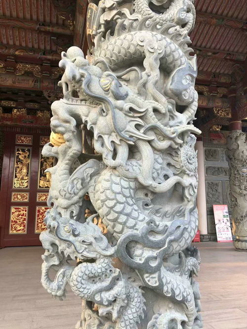 寺廟石雕青石龍柱加工的藝術與工藝