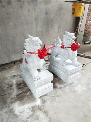 仿真動物雕塑供應行情與批發價格解析 石雕加工的藝術與市場趨勢