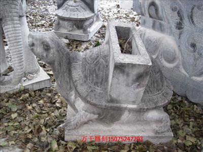 石雕烏龜馱石碑 傳統技藝與現代工藝的融合